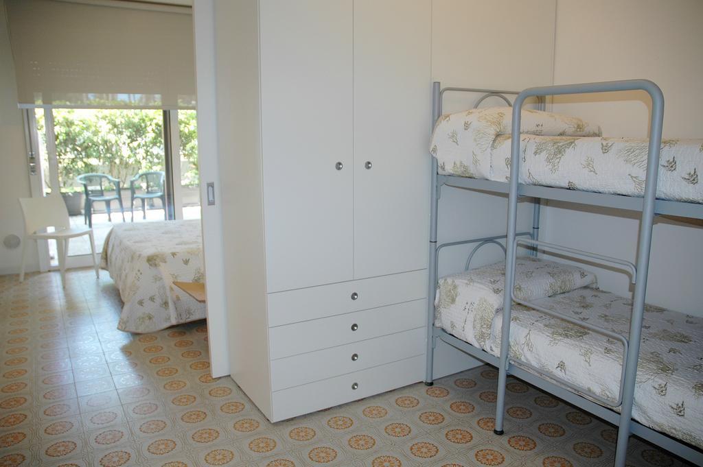Residence Isvico Lignano Sabbiadoro Oda fotoğraf